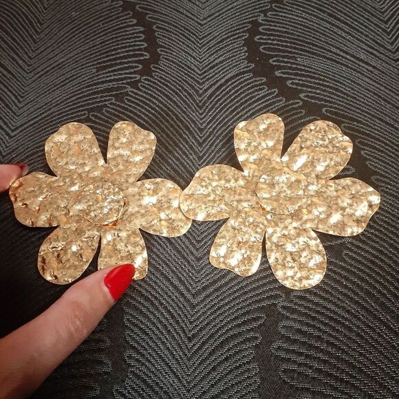 Zara Nwot Goldtone Floral Maxi Statement Earrings - Picture 12 of 12